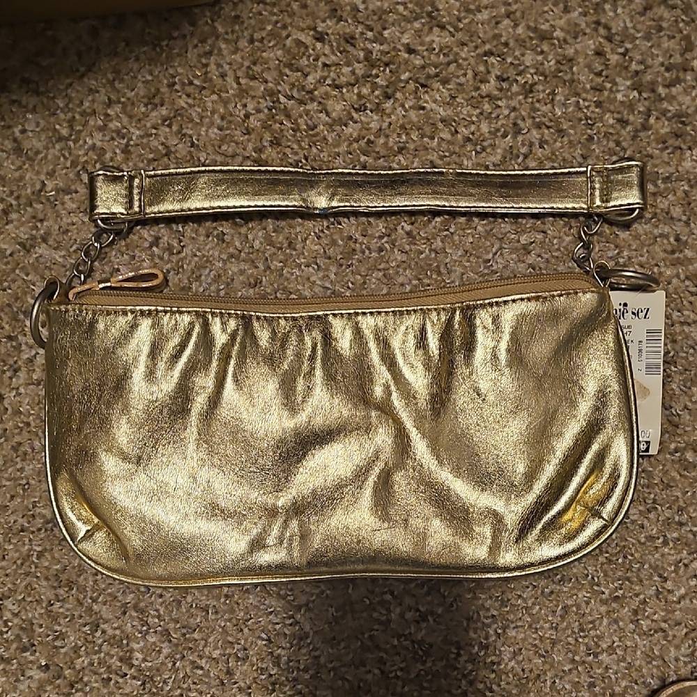 Elegant Gold Women's Wristlet